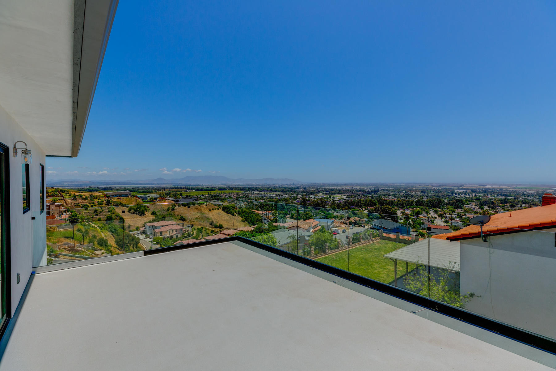 630 Skyline Road Ventura, CA 93003 - Photo 42 of 49 630 Skyline Road-043-048-Balcony-MLS_Siz