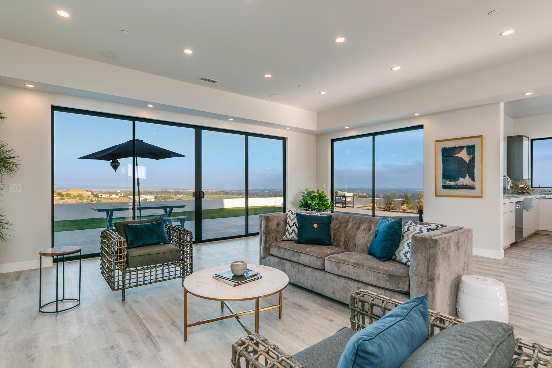 630 Skyline Road Ventura, CA 93003 - Photo 8 of 49 630 Skyline Road-009-005-Living Room-MLS