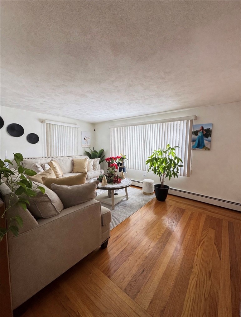 4 Dunbar Street Providence, RI 02909 - Photo 15 of 32