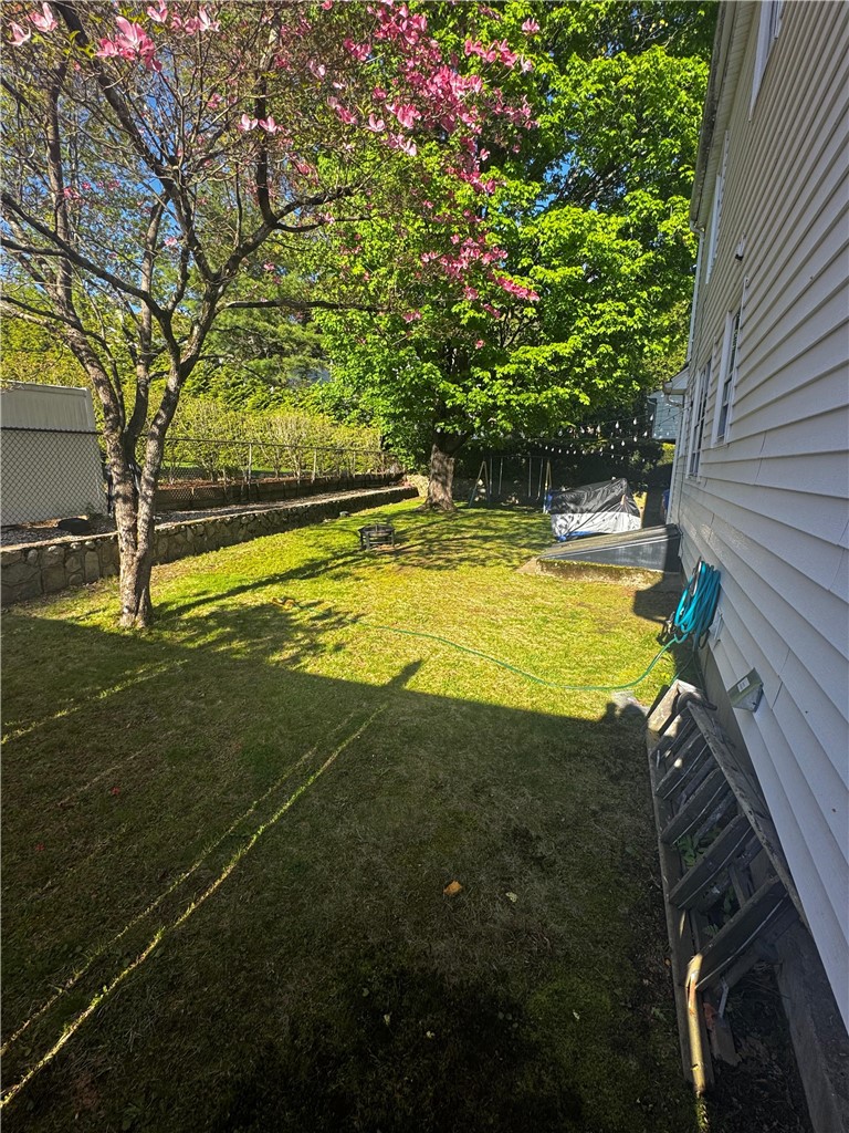 4 Dunbar Street Providence, RI 02909 - Photo 8 of 32