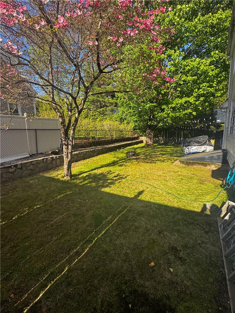 4 Dunbar Street Providence, RI 02909 - Photo 10 of 32