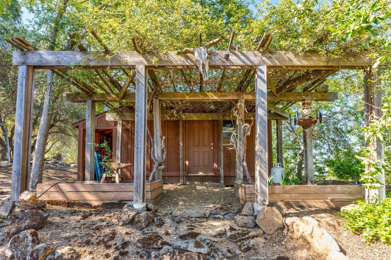 43599 Wells Road West Coarsegold, CA 93614 - Photo 33 of 43 Gallery Image 33