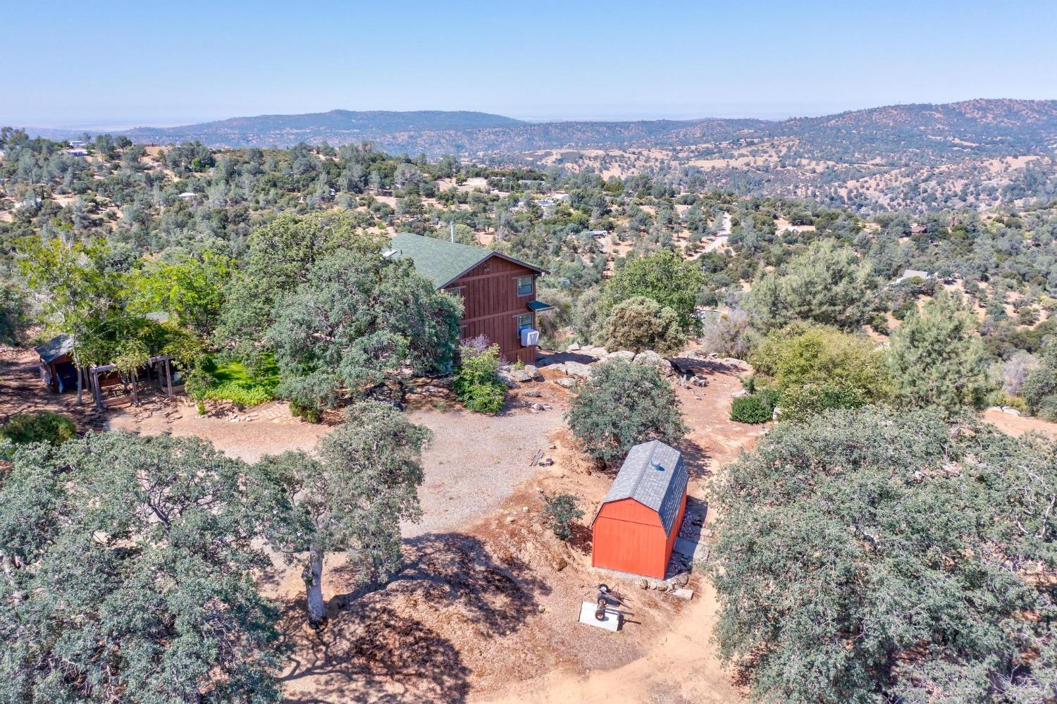 43599 Wells Road West Coarsegold, CA 93614 - Photo 37 of 43 Gallery Image 37