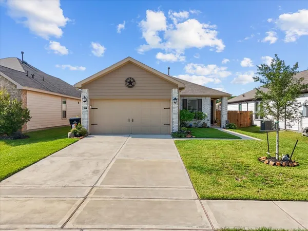 $289,000 | 712 Allana Lane, Alvin, TX 77511