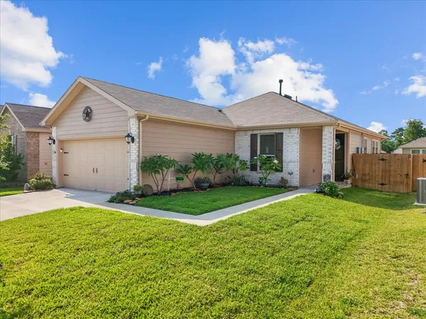 $289,000 | 712 Allana Lane, Alvin, TX 77511