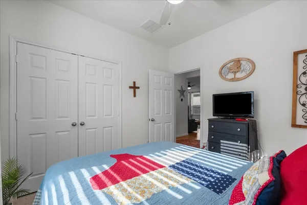 $289,000 | 712 Allana Lane, Alvin, TX 77511