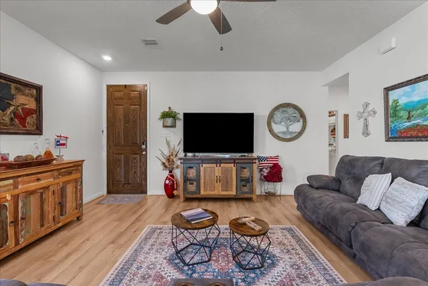 $289,000 | 712 Allana Lane, Alvin, TX 77511