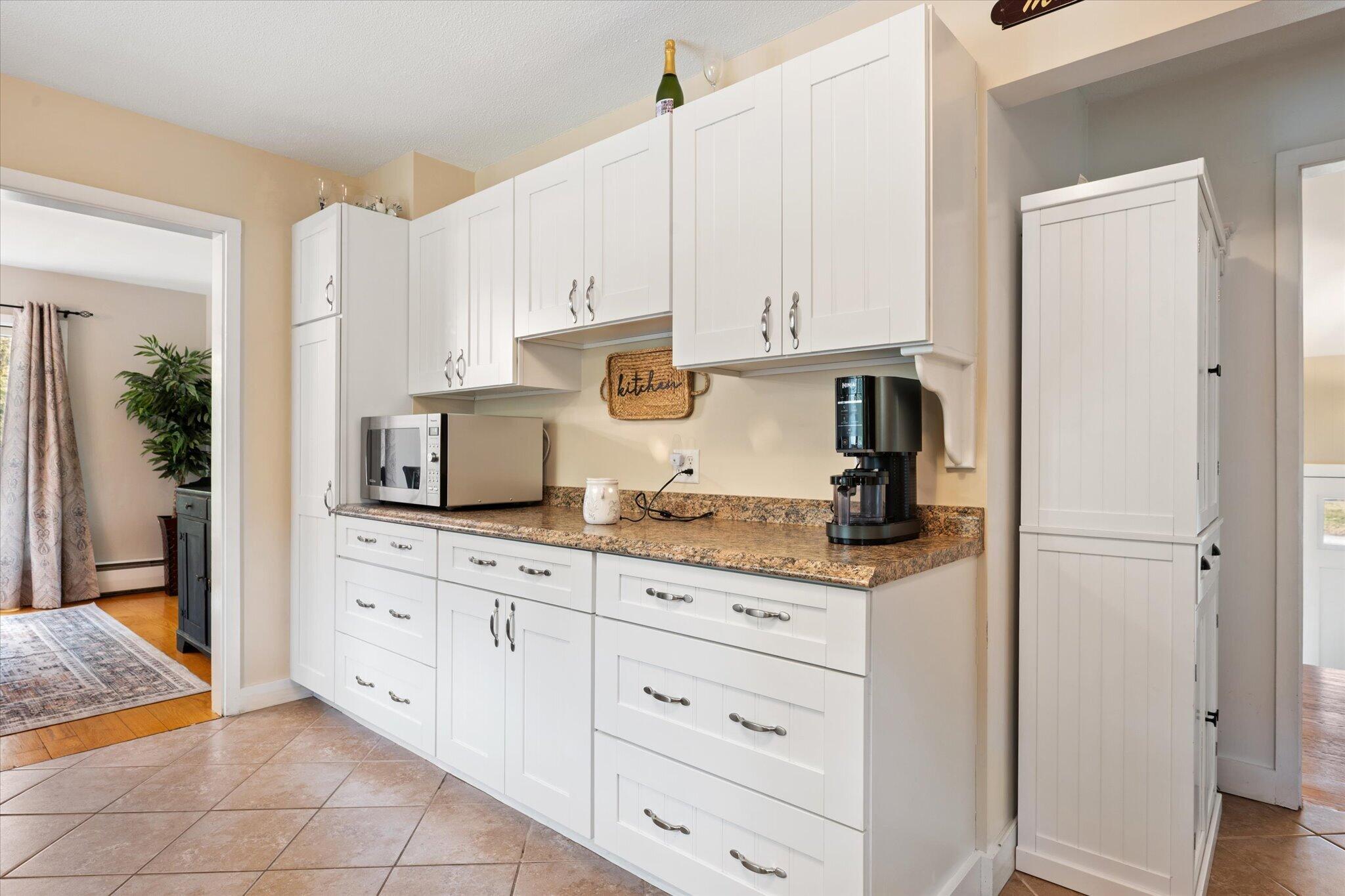 7 Williams Street Hampden, ME 04444 - Photo 17 of 64 17-Kitchen