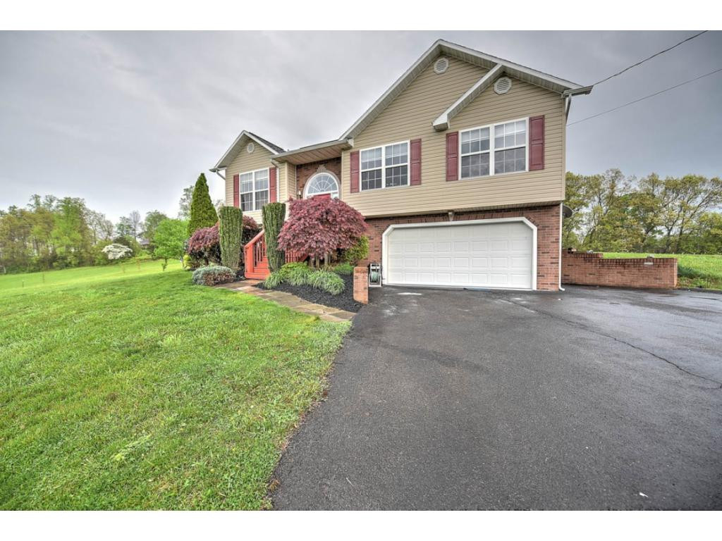 169 Tipton Road Jonesborough, TN 37659 - Photo 3 of 35 Photo 3