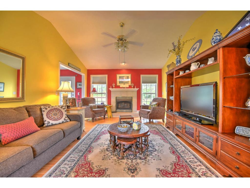 169 Tipton Road Jonesborough, TN 37659 - Photo 4 of 35 Photo 4