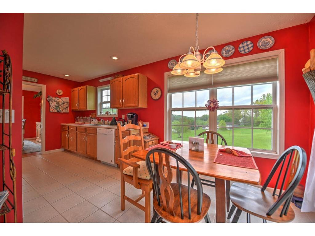 169 Tipton Road Jonesborough, TN 37659 - Photo 6 of 35 Photo 6