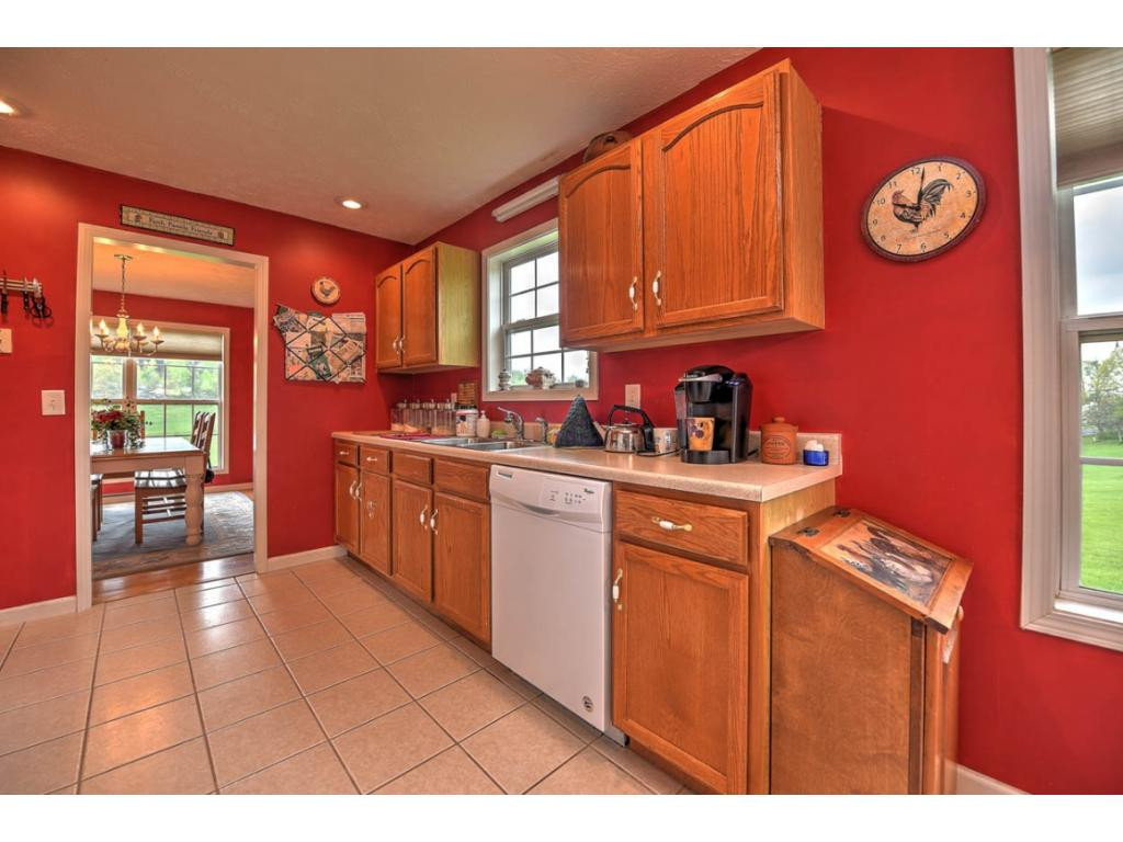 169 Tipton Road Jonesborough, TN 37659 - Photo 8 of 35 Photo 8