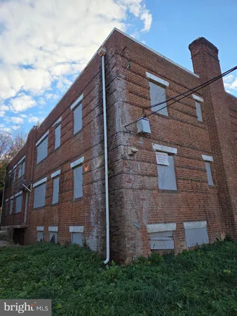 $345,000 | 4639 Hillside Road Southeast, Washington, DC 20019