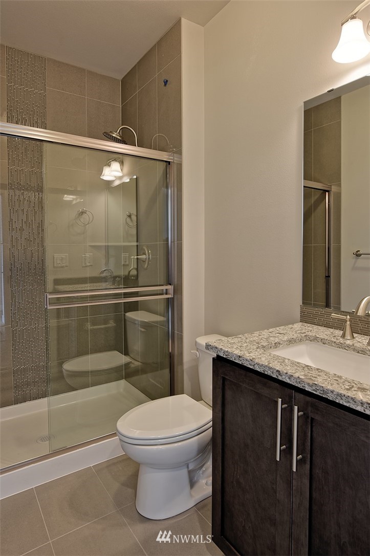 929 South 49th Street Renton, WA 98055 - Photo 6 of 20