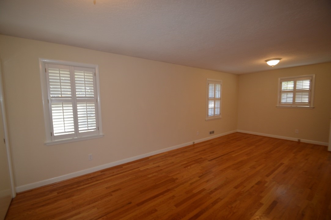 105 Bedford Road Spartanburg, SC 29301 - Photo 9 of 25 Gallery Image 9