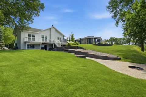 $1,100,000 | 11646 Indian Beach Road, Spicer, MN 56288