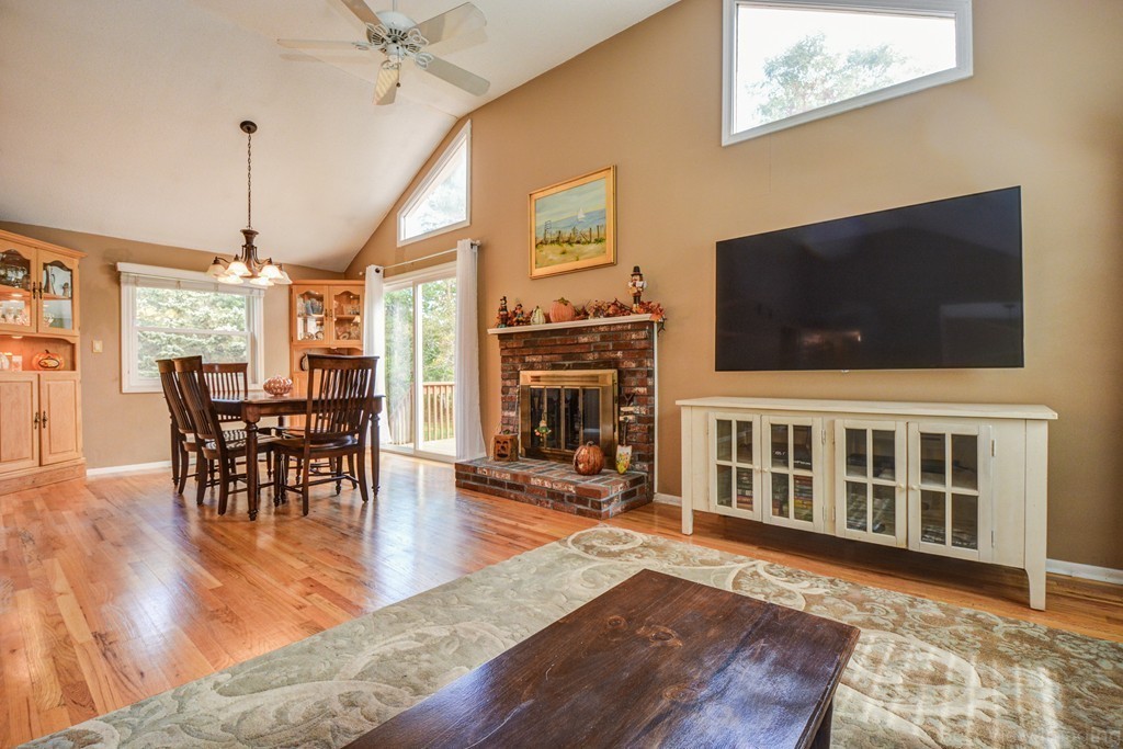 27 Richards Road Southborough, MA 01772 - Photo 2 of 14 Gallery Image 2
