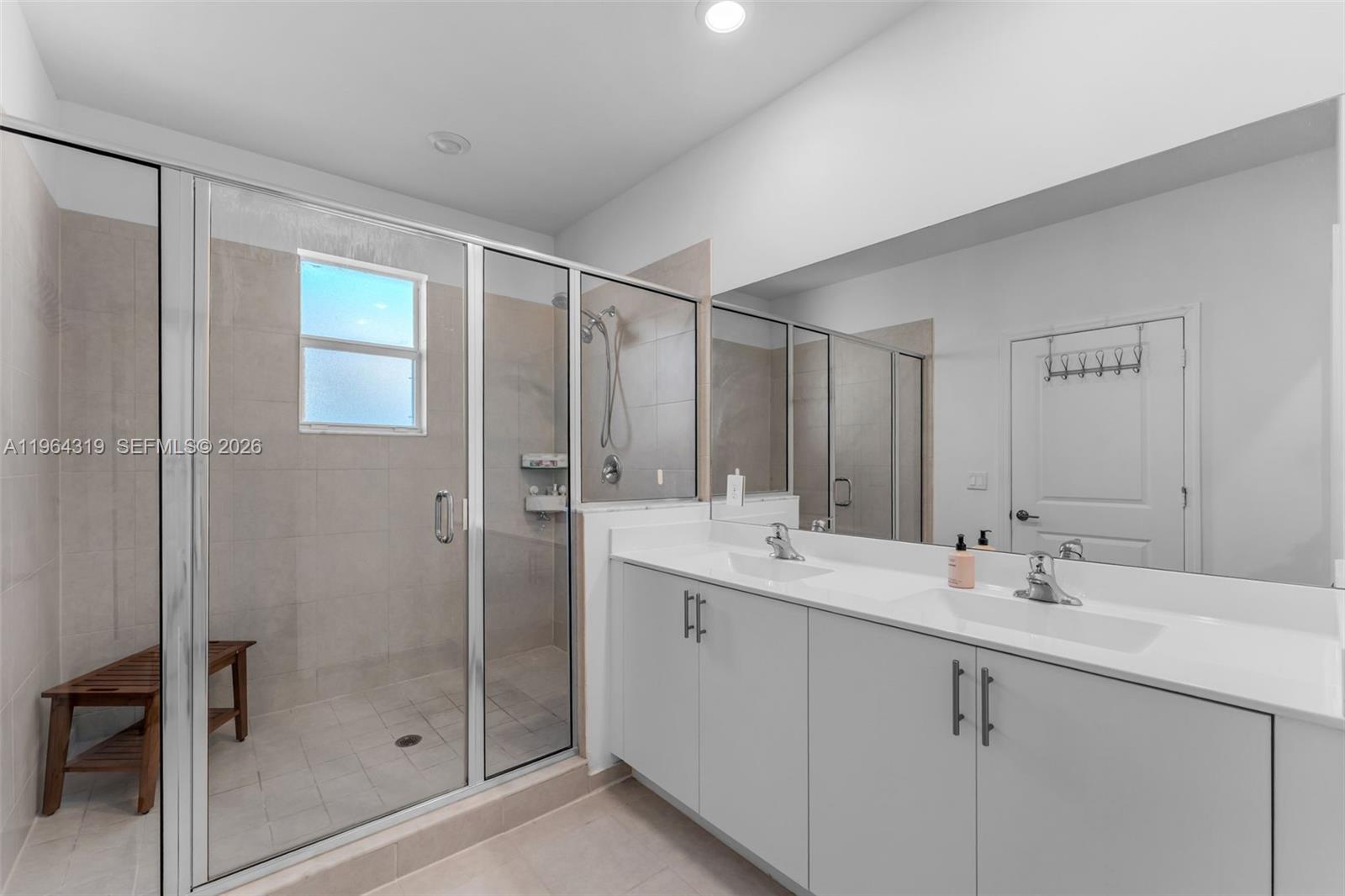 13611 Southwest 184th Terrace Miami, FL 33177 - Photo 17 of 43