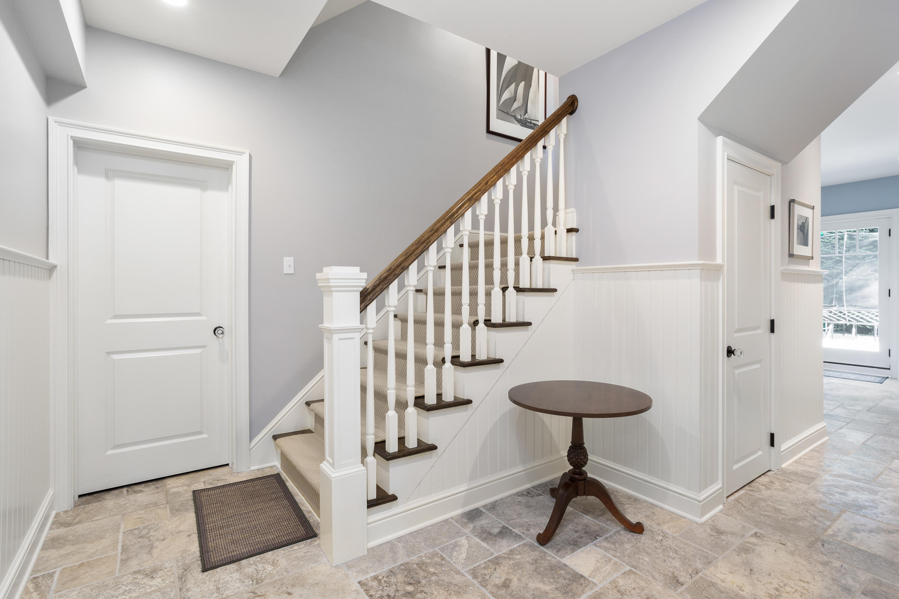 9 Concord Lane Darien, CT 06820 - Photo 28 of 36 a view of entryway and hall