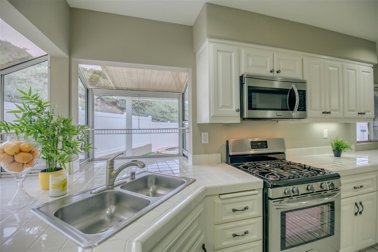 9886 Avenida Ricardo Spring Valley, CA 91977 - Photo 12 of 22