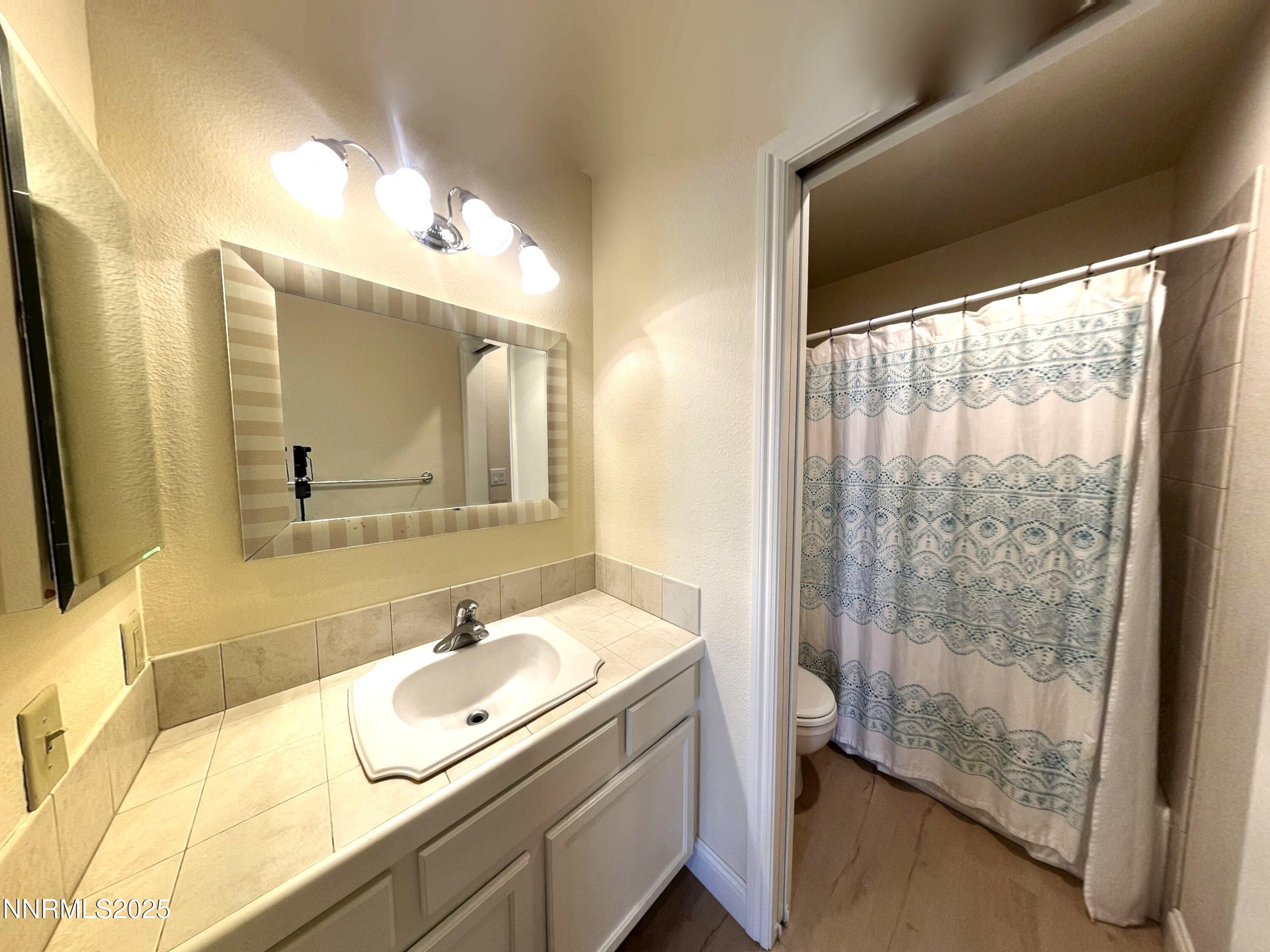 2750 Plumas Street, Unit 313 Reno, NV 89509 - Photo 6 of 11 Bathroom