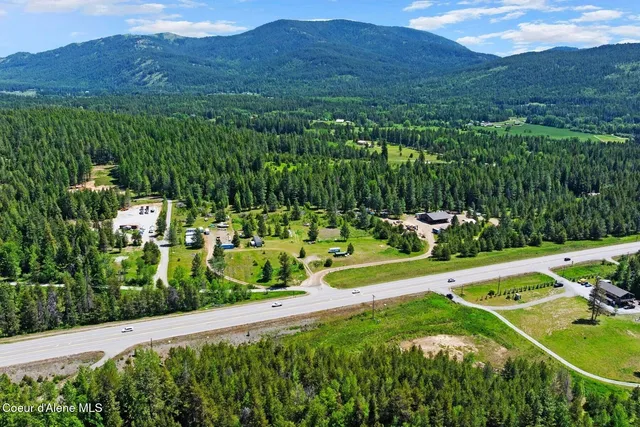 $294,500 | 464838 Highway 95, Sagle, ID 83860