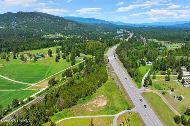 $294,500 | 464838 Highway 95, Sagle, ID 83860