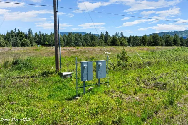 $294,500 | 464838 Highway 95, Sagle, ID 83860