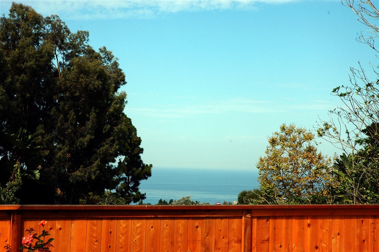 6875 Paseo Laredo La Jolla, CA 92037 - Photo 2 of 20