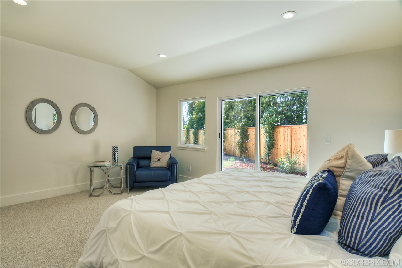 6875 Paseo Laredo La Jolla, CA 92037 - Photo 14 of 20