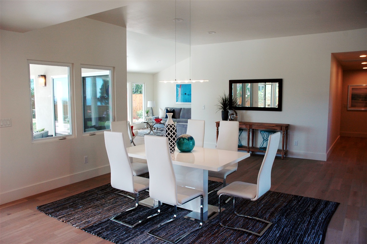 6875 Paseo Laredo La Jolla, CA 92037 - Photo 8 of 20