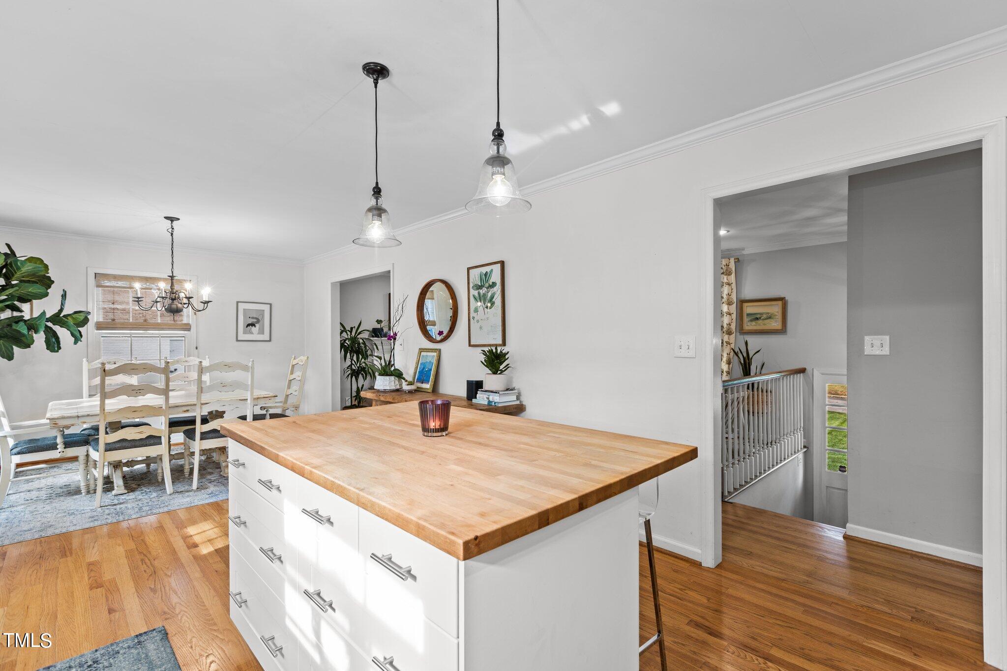 313 Glen Valley Road Raleigh, NC 27609 - Photo 12 of 49 26-web-or-mls-IMGL1699