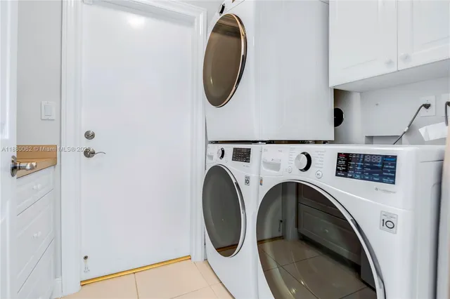 $7,900 | 3921 Northeast 31st Avenue, Lighthouse Point, FL 33064