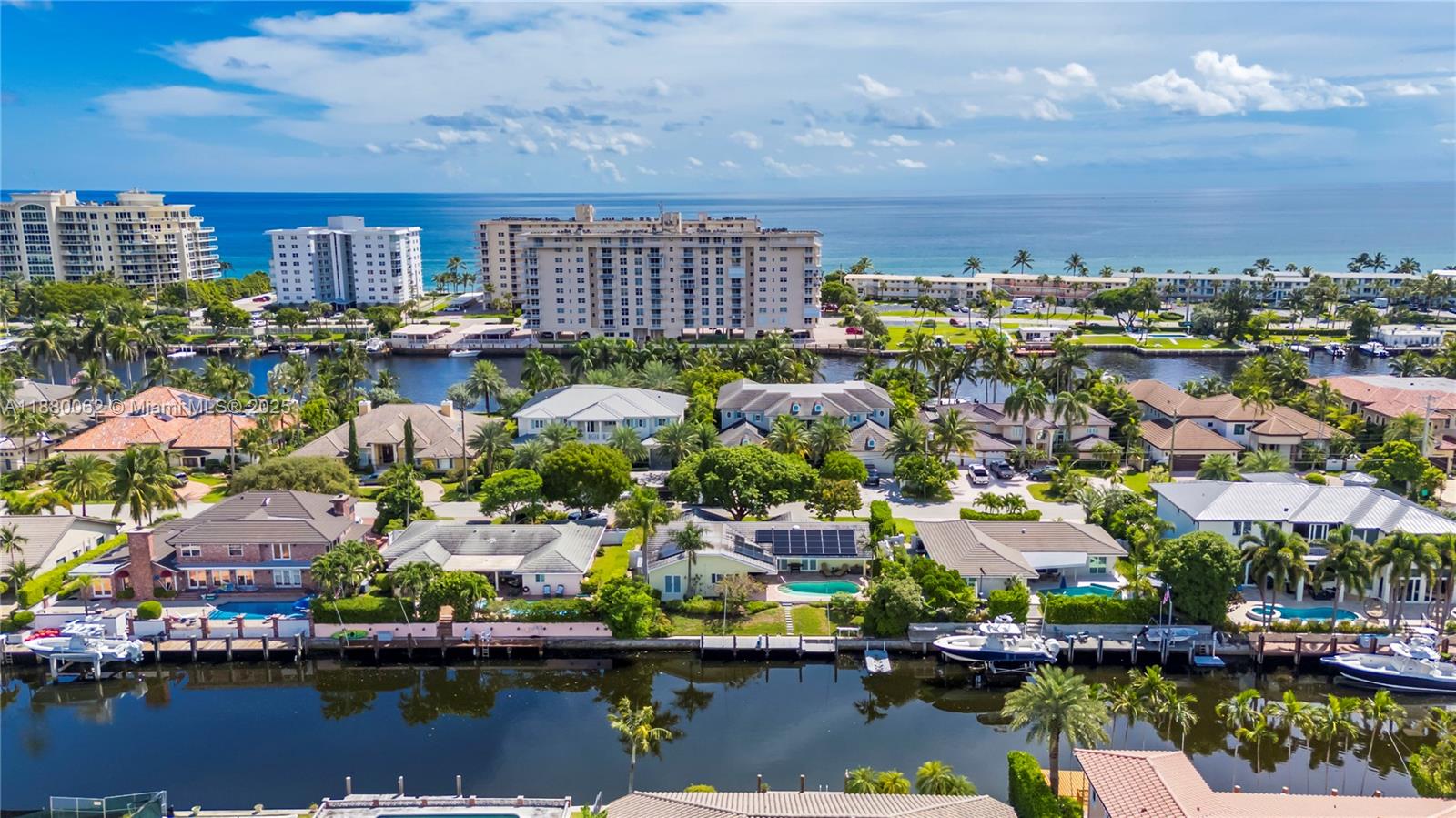 3921 Northeast 31st Avenue Lighthouse Point, FL 33064 - Photo 4 of 64
