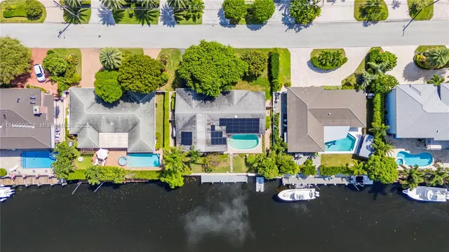 $7,900 | 3921 Northeast 31st Avenue, Lighthouse Point, FL 33064