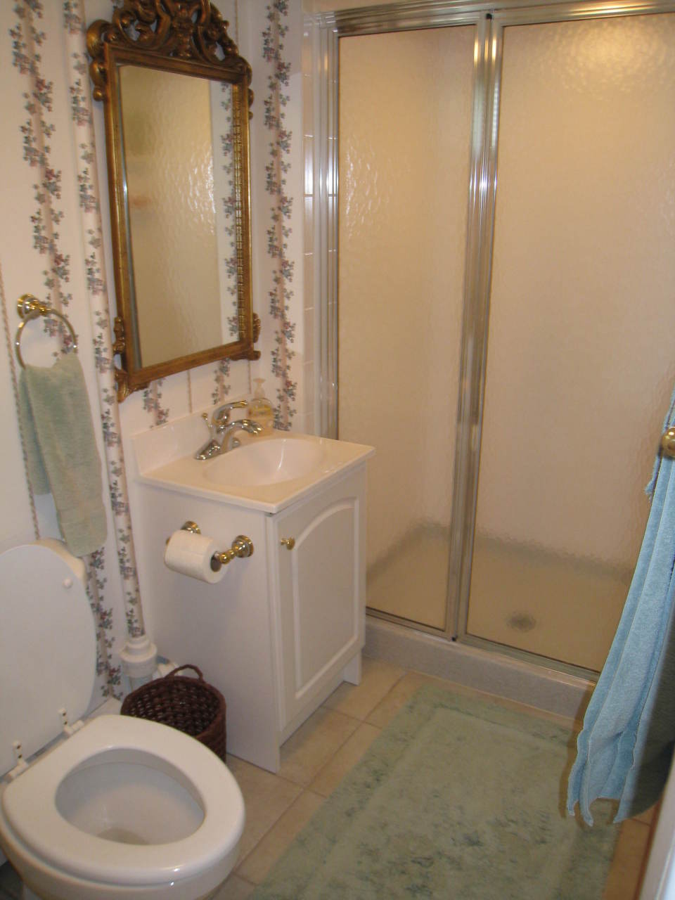 5834 Brahma Road Roanoke, VA 24018 - Photo 17 of 27 Bath