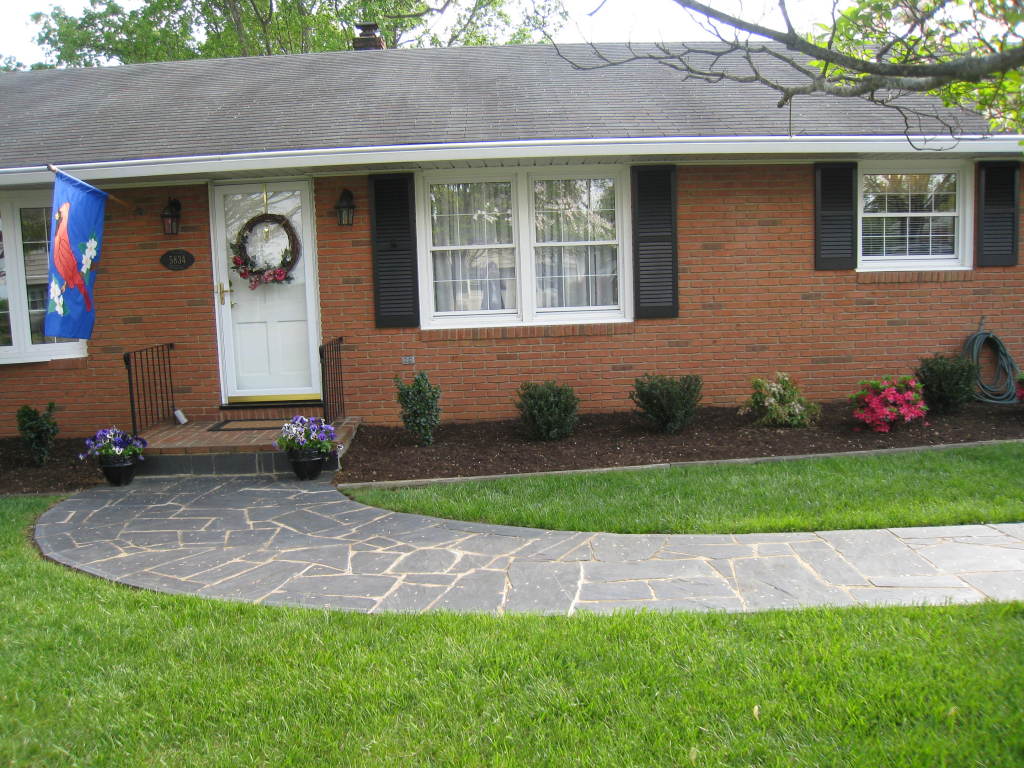 5834 Brahma Road Roanoke, VA 24018 - Photo 26 of 27 Walkway