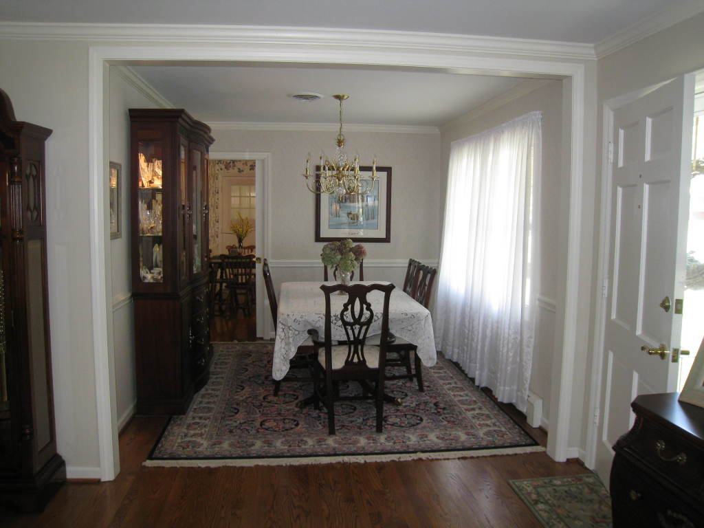 5834 Brahma Road Roanoke, VA 24018 - Photo 7 of 27 Dining Room