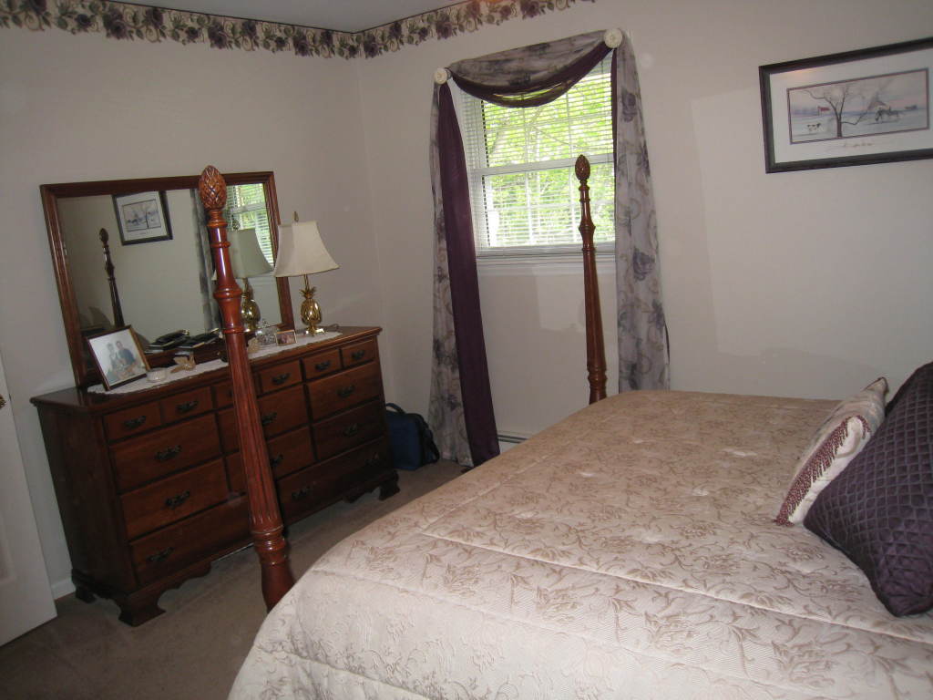 5834 Brahma Road Roanoke, VA 24018 - Photo 10 of 27 Bedroom