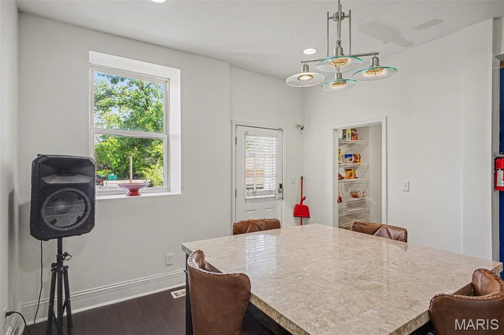 4361 Enright Avenue St. Louis, MO 63108 - Photo 7 of 24