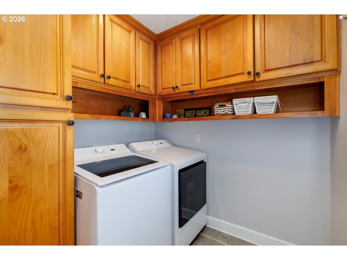 4150 Southwest 94th Avenue Portland, OR 97225 - Photo 18 of 47