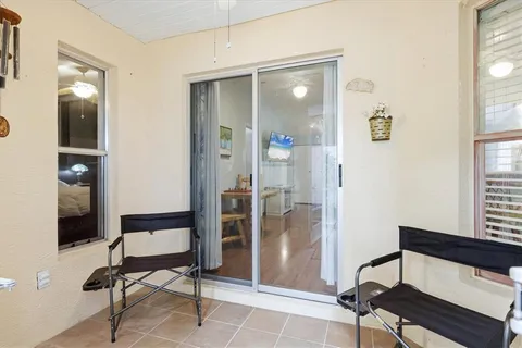 $274,999 | 608 Tyson Terrace, Unit 8, Venice, FL 34285