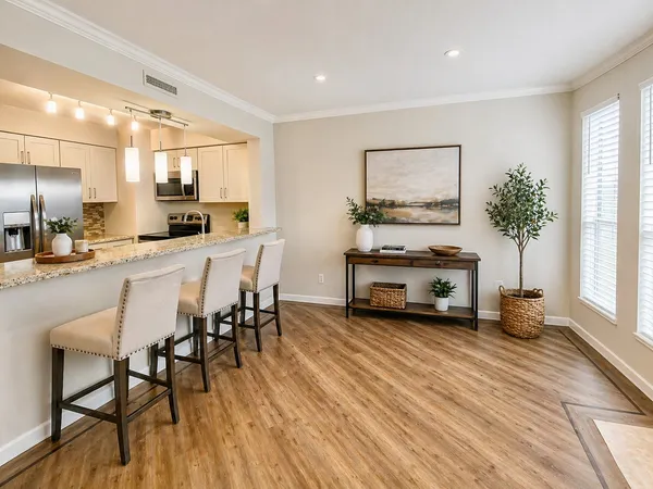 $1,300 | 17202 Imperial Valley Drive, Unit 7, Houston, TX 77060
