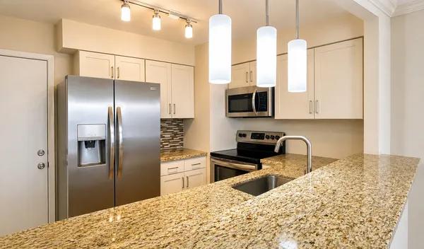 $1,300 | 17202 Imperial Valley Drive, Unit 7, Houston, TX 77060