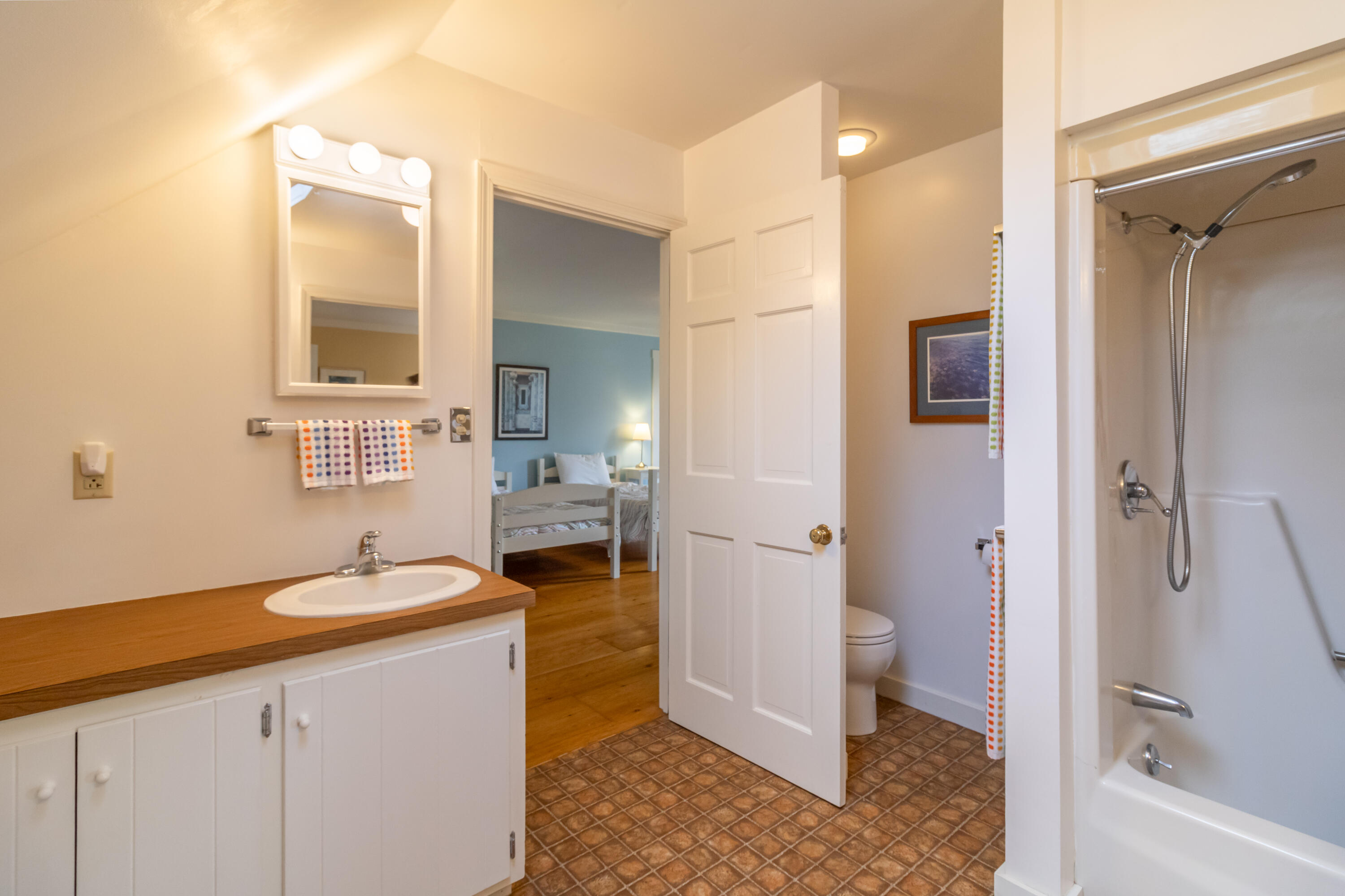791 Higgins Road Pittsfield, ME 04967 - Photo 72 of 103 791 Higgins Road Interiors-72