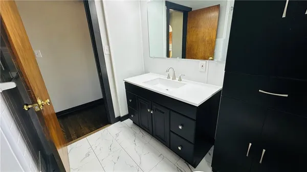 $220,000 | 907 Jefferson Avenue, Natrona Heights, PA 15065