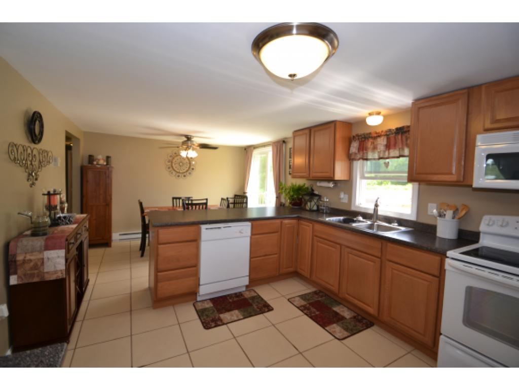 6 Clement Road Somersworth, NH 03878 - Photo 3 of 12 Gallery Image 3