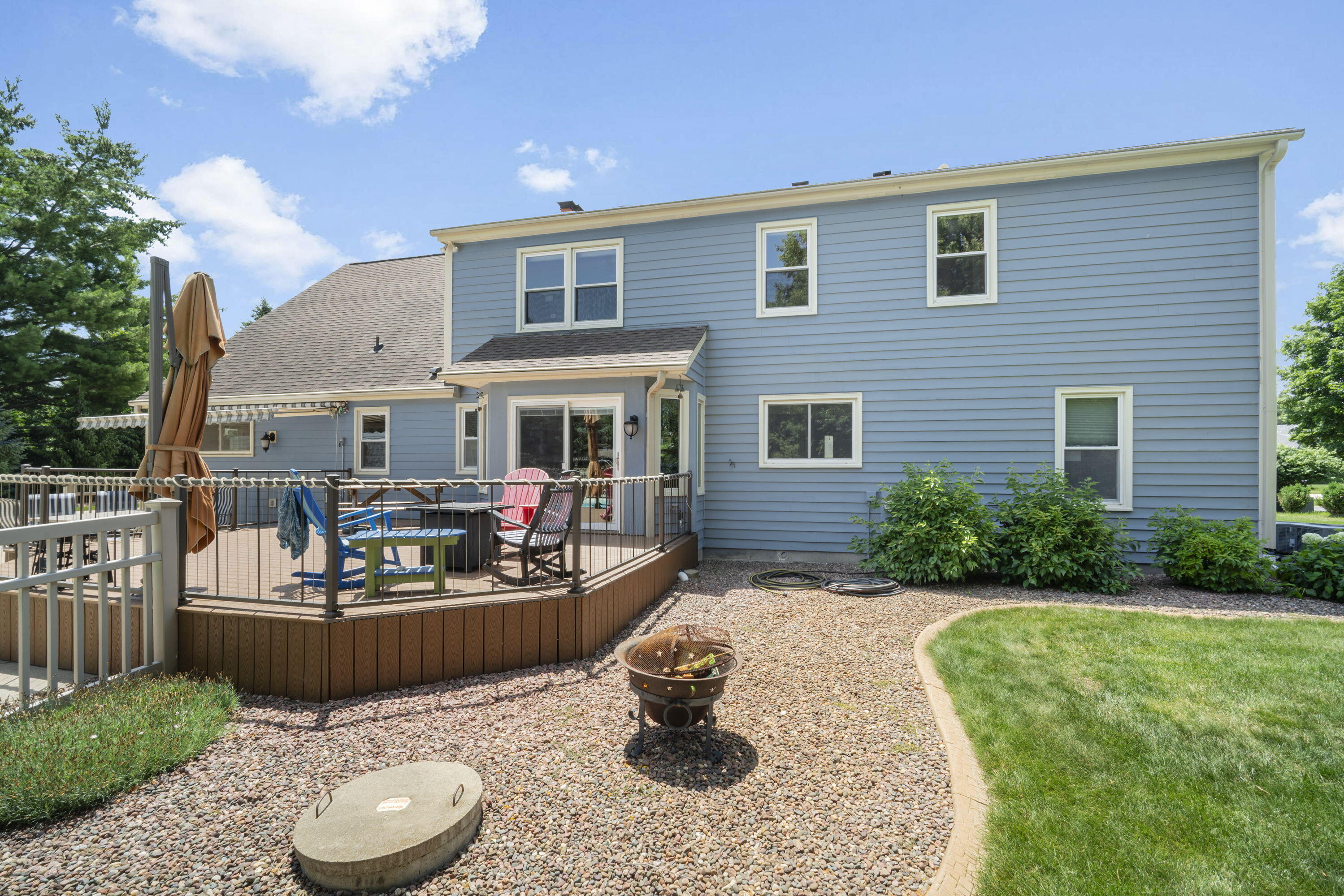 149 Hickory Drive Delafield, WI 53018 - Photo 43 of 43 43_imgDSC03419