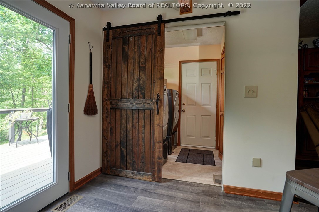 136 Summit Ridge Road Hurricane, WV 25526 - Photo 33 of 39 Gallery Image 33