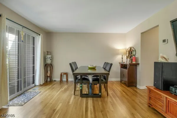$475,000 | 14 Pembroke Drive, Mendham, NJ 07945